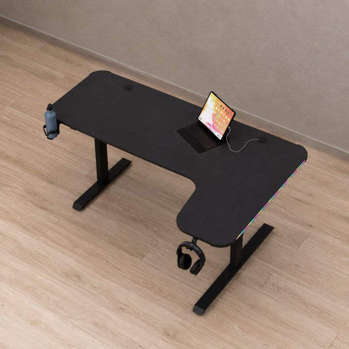 Nexa L Schreibtisch mit LED