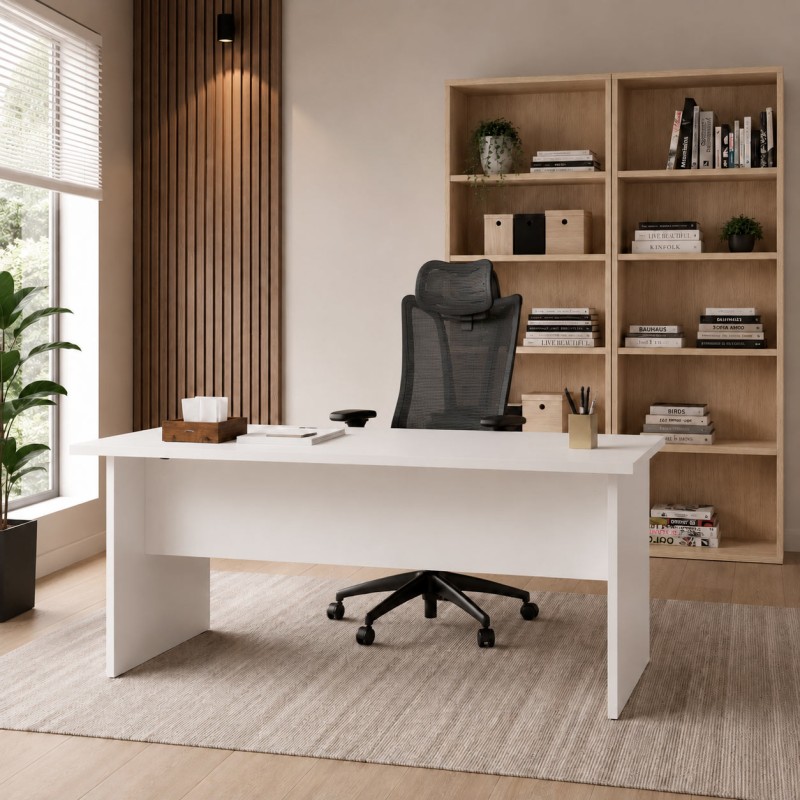 Büro mit weißem Schreibtisch Alfa